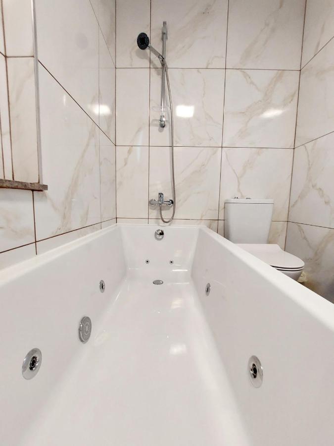 Agros Green Valley Suites 利马索尔 外观 照片