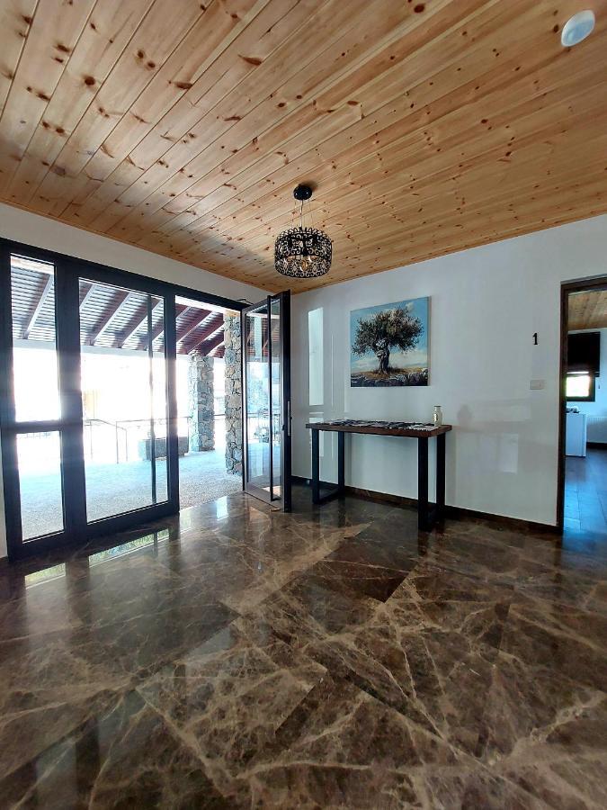 Agros Green Valley Suites 利马索尔 外观 照片
